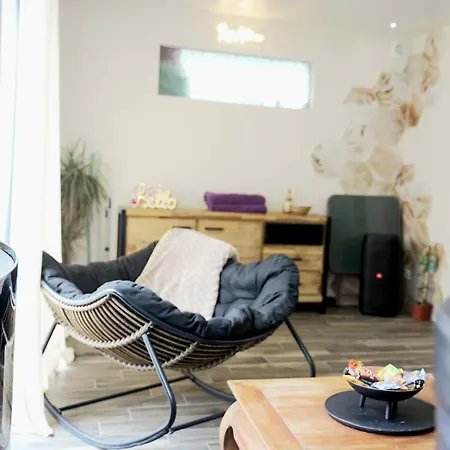 Appartement avec jacuzzi privé à Disney Quincy-Voisins Esterno foto